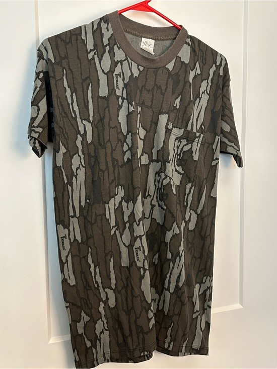 Other - Men's Camouflage Pocket Tee - Olive Green & Gray